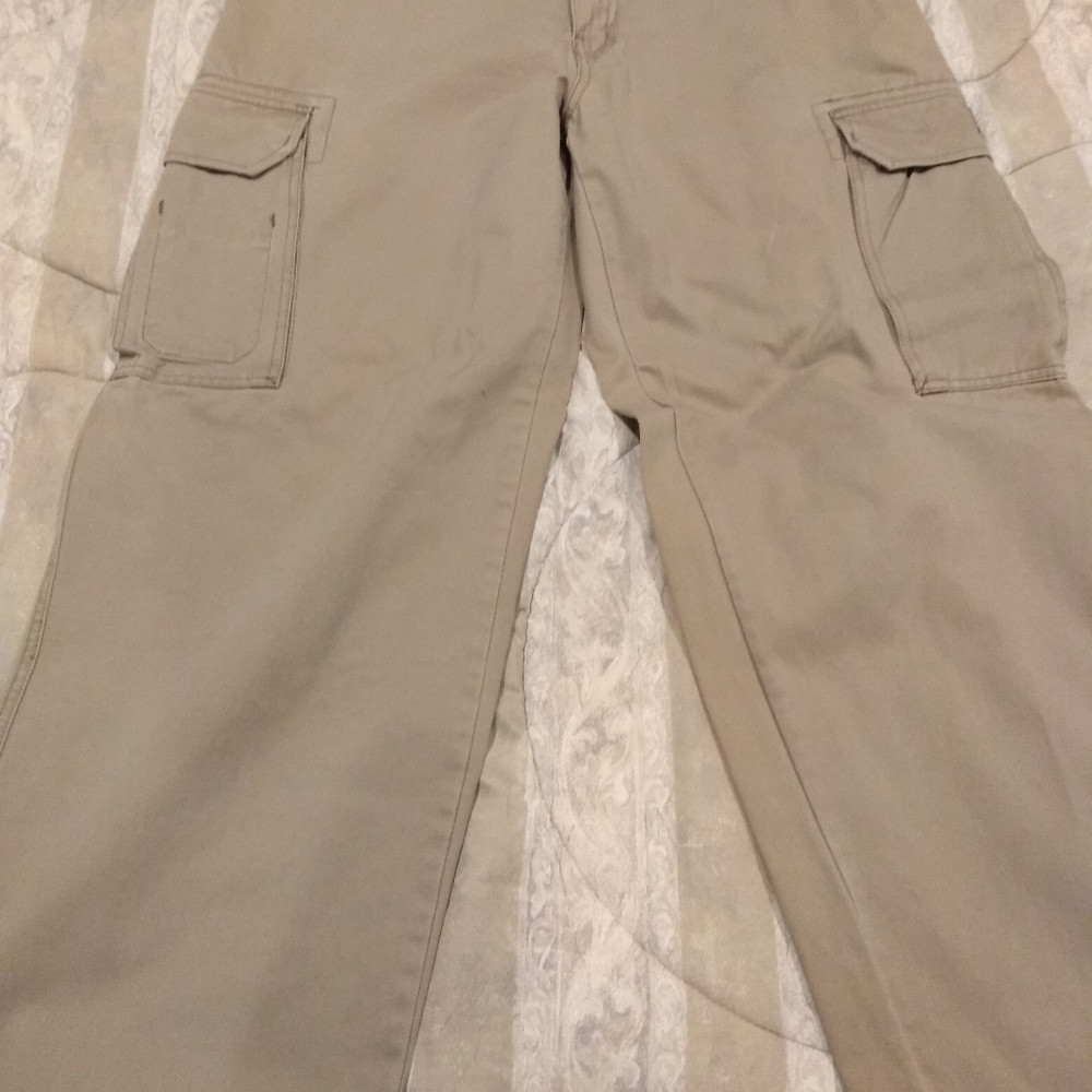 Khaki AEROPOSTALE CARGO PANTS